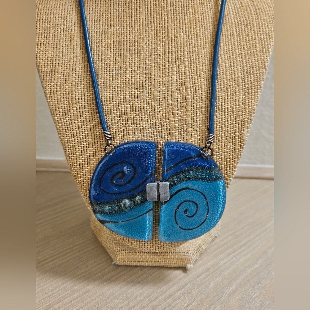 Vintage Murano Glass Lampwork Artsy Waves Fusion Handmade Leather Cord Necklace View 3
